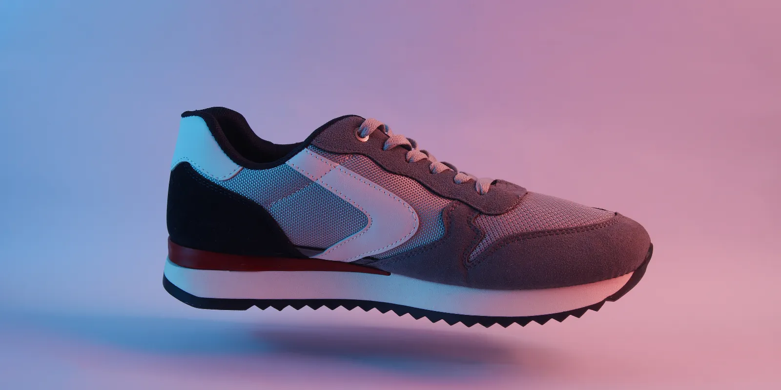 Top 5 Footwear Brands Combining Elegance & Everyday Style in 2025
