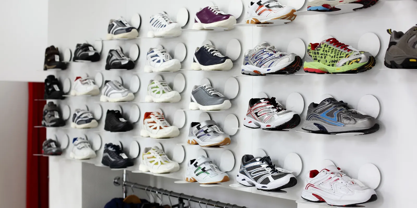 Top 5 Footwear Brands Redefining Style and Performance in 2025