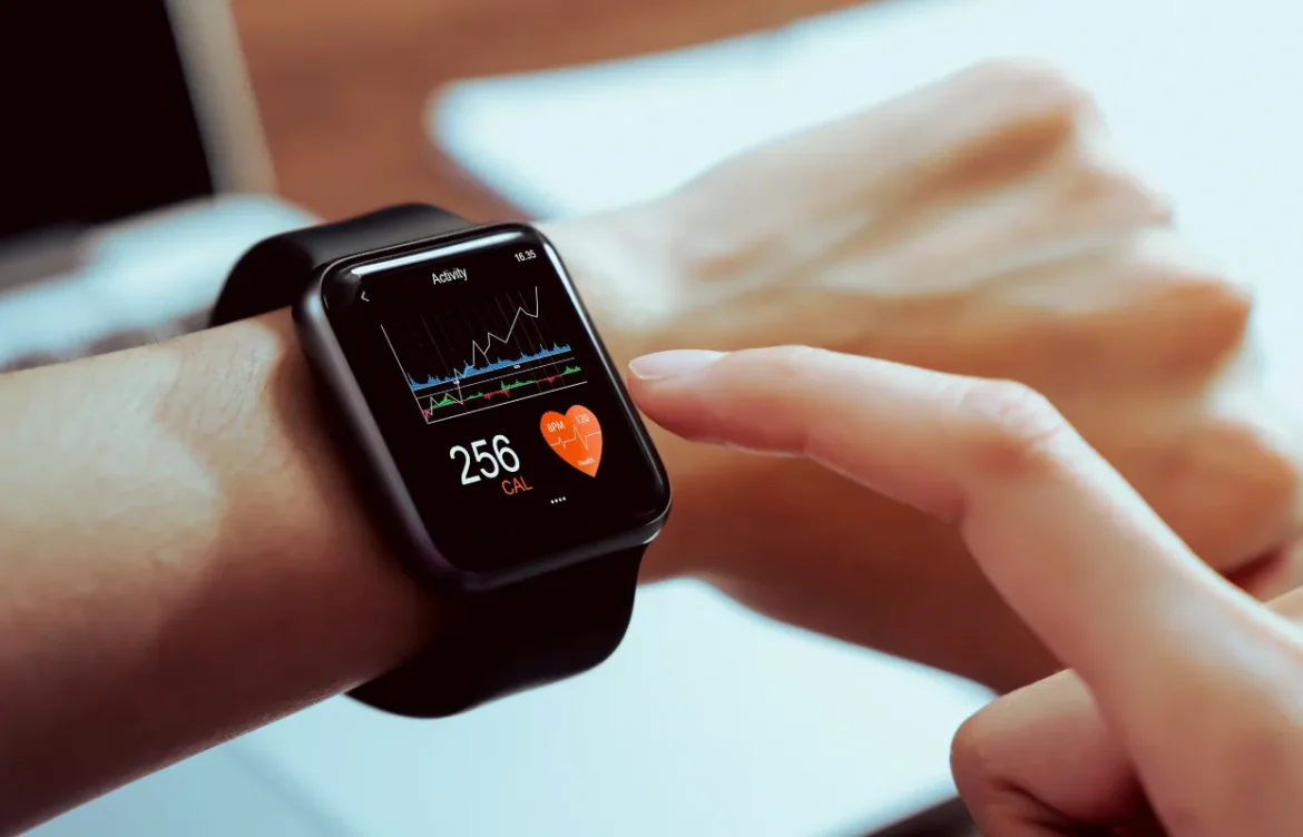 Top 5 Smartwatch Brands Defining Health, Style & Innovation in 2025